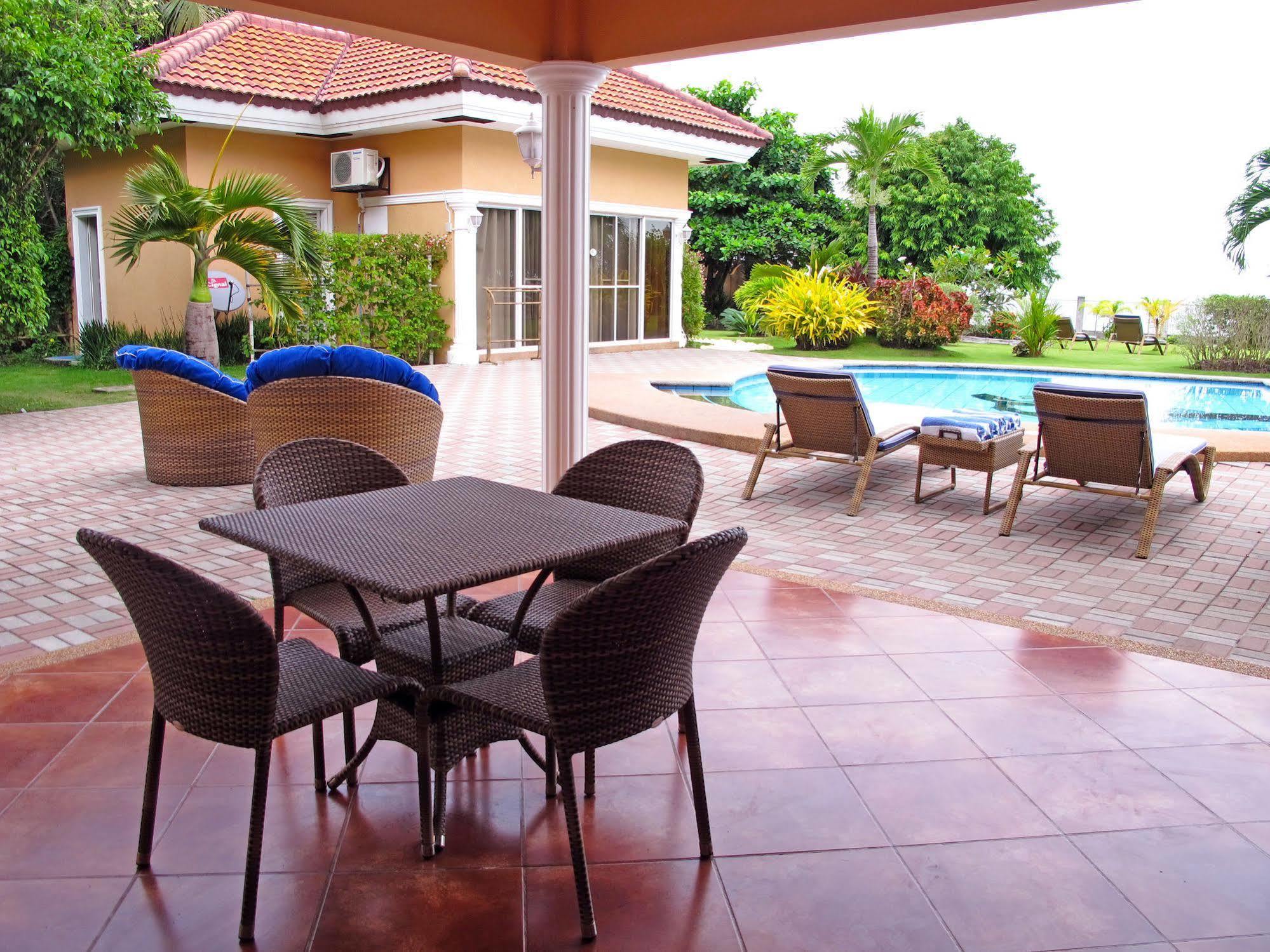 Acqua Dive Acomodação com café da manhã Zamboanguita  Exterior foto